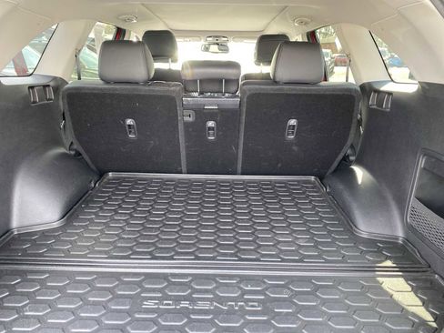 Used 2017 Kia Sorento EX w/ EX Advanced Touring Package image 33