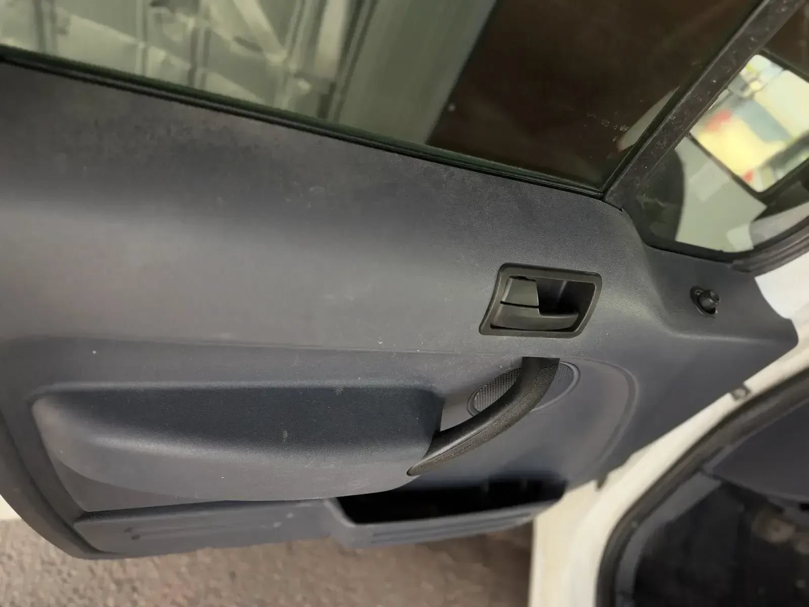 Used 2012 Ford Transit Connect XLT FWD image 23
