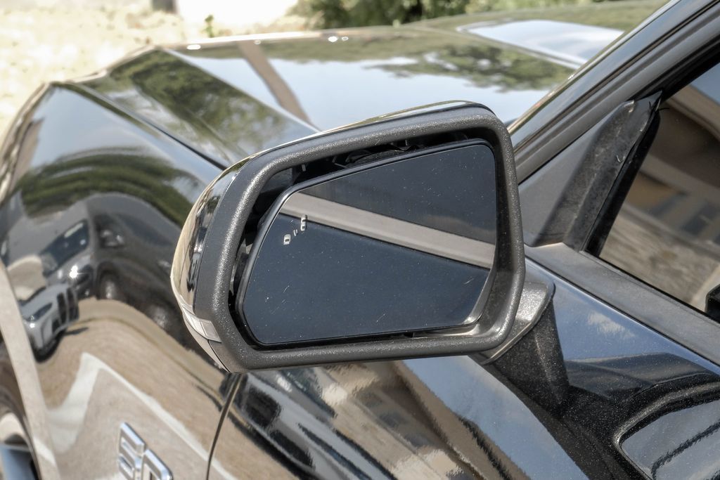 Used 2025 Ford Mustang GT Premium RWD image 37