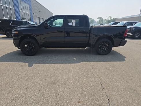 Used 2026 RAM 1500 Laramie w/ Night Edition AWD/4WD image 3