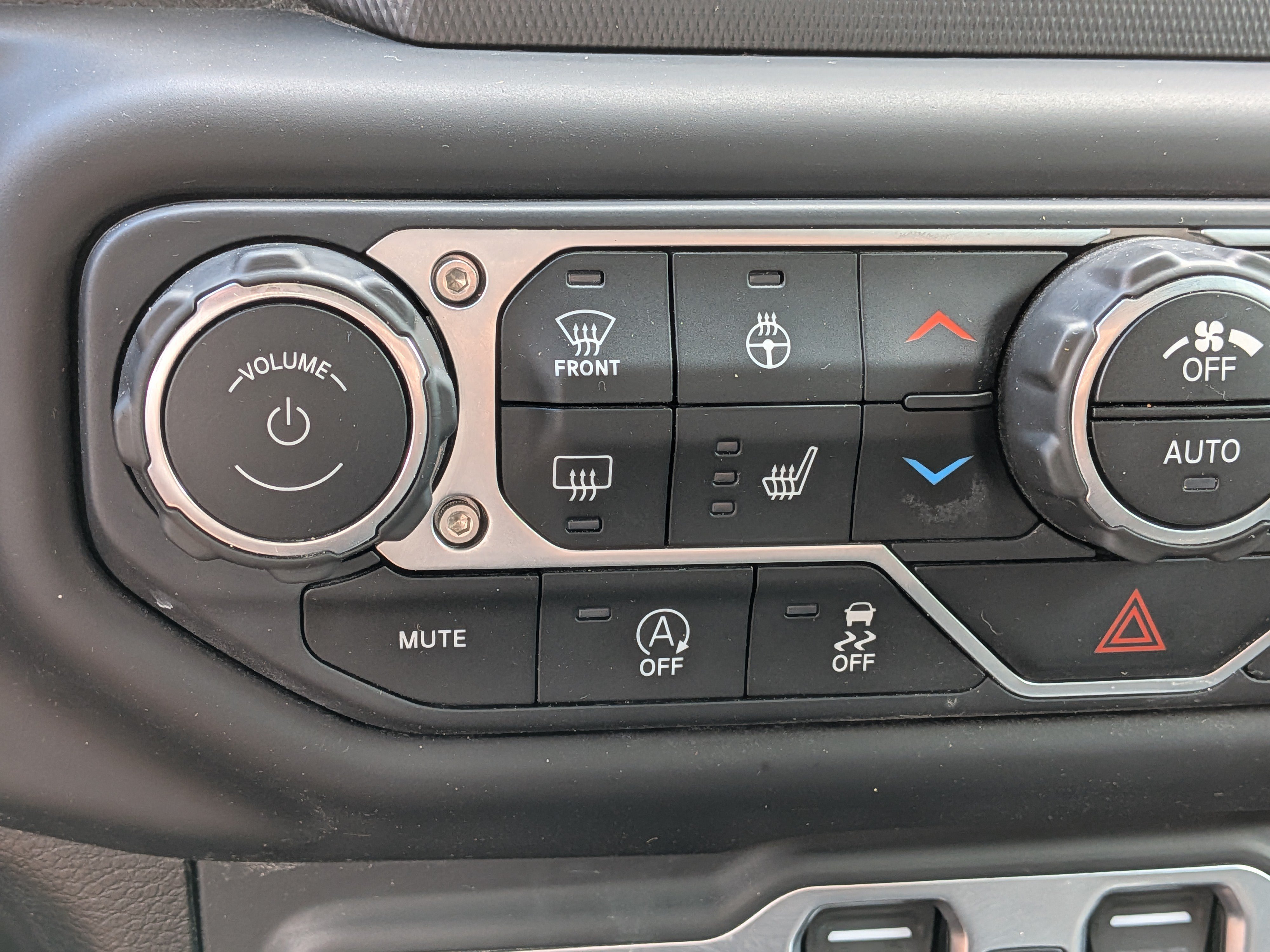 Used 2020 Jeep Gladiator Sport w/ Quick Order Package 24S AWD/4WD image 26