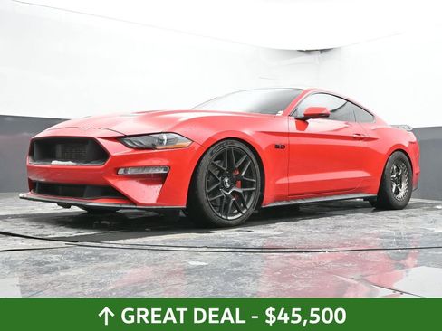 Used 2019 Ford Mustang GT Premium w/ Equipment Group 401A RWD image 44