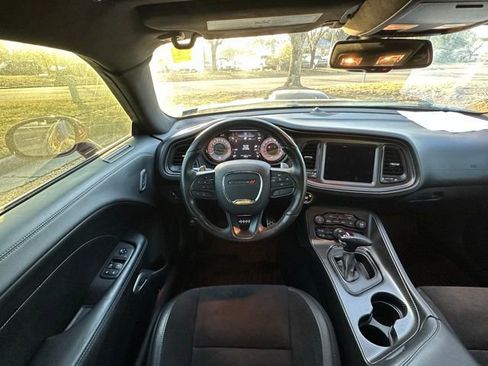 Used 2021 Dodge Challenger R/T Scat Pack w/ Shaker Package image 17