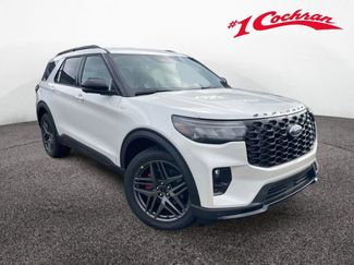 New 2026 Ford Explorer ST-Line w/ ST-Line Street Pack video 1