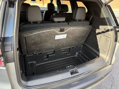 New 2026 GMC Acadia Elevation w/ Elevation Premium Package image 19