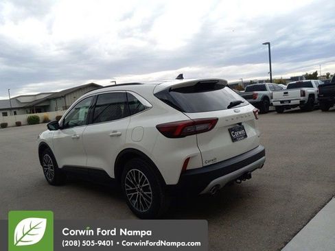 New 2025 Ford Escape Base w/ PHEV Premium Package image 5