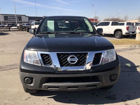 Used 2019 Nissan Frontier S image 8