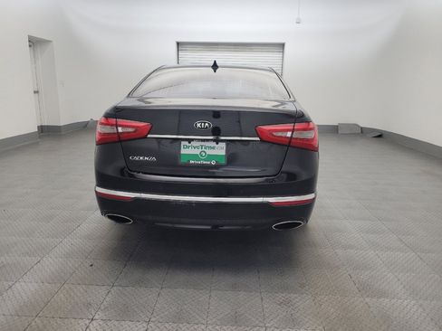 Used 2015 Kia Cadenza Premium image 7
