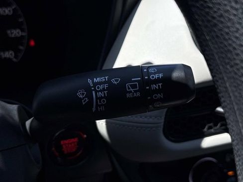 Used 2023 Honda HR-V LX image 25