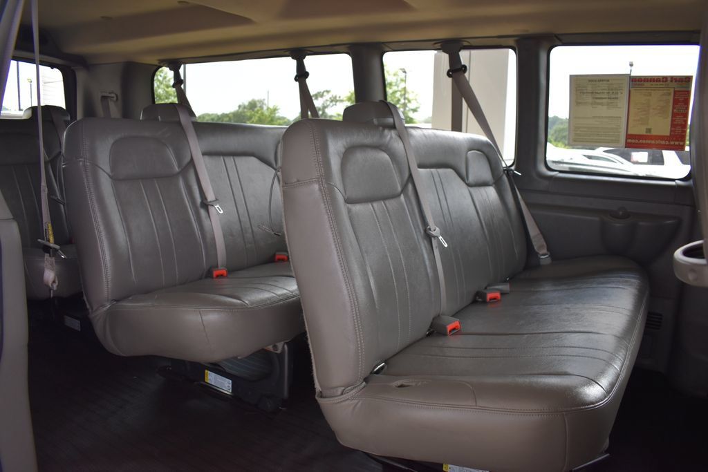 Used 2024 Chevrolet Express 3500 LS RWD image 13