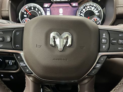 Used 2025 RAM 1500 Laramie w/ Laramie Southwest Edition AWD/4WD image 16
