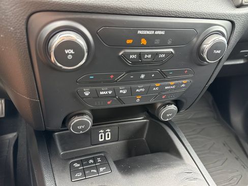 Used 2021 Ford Ranger Lariat w/ Tremor Off-Road Package AWD/4WD image 22
