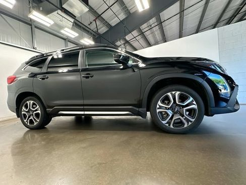 Certified 2025 Subaru Ascent Limited AWD/4WD image 3