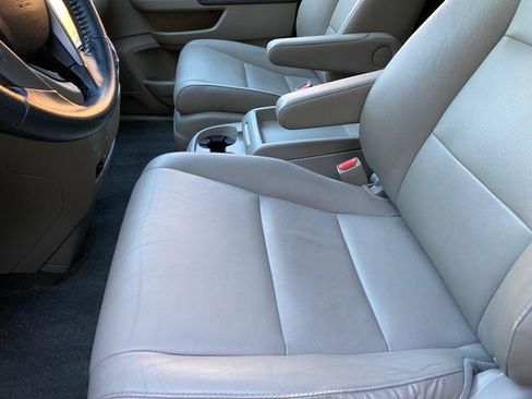 Used 2014 Honda Odyssey EX-L image 33