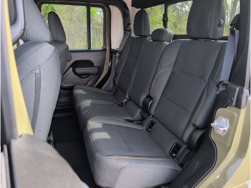 New 2026 Jeep Gladiator Willys image 32