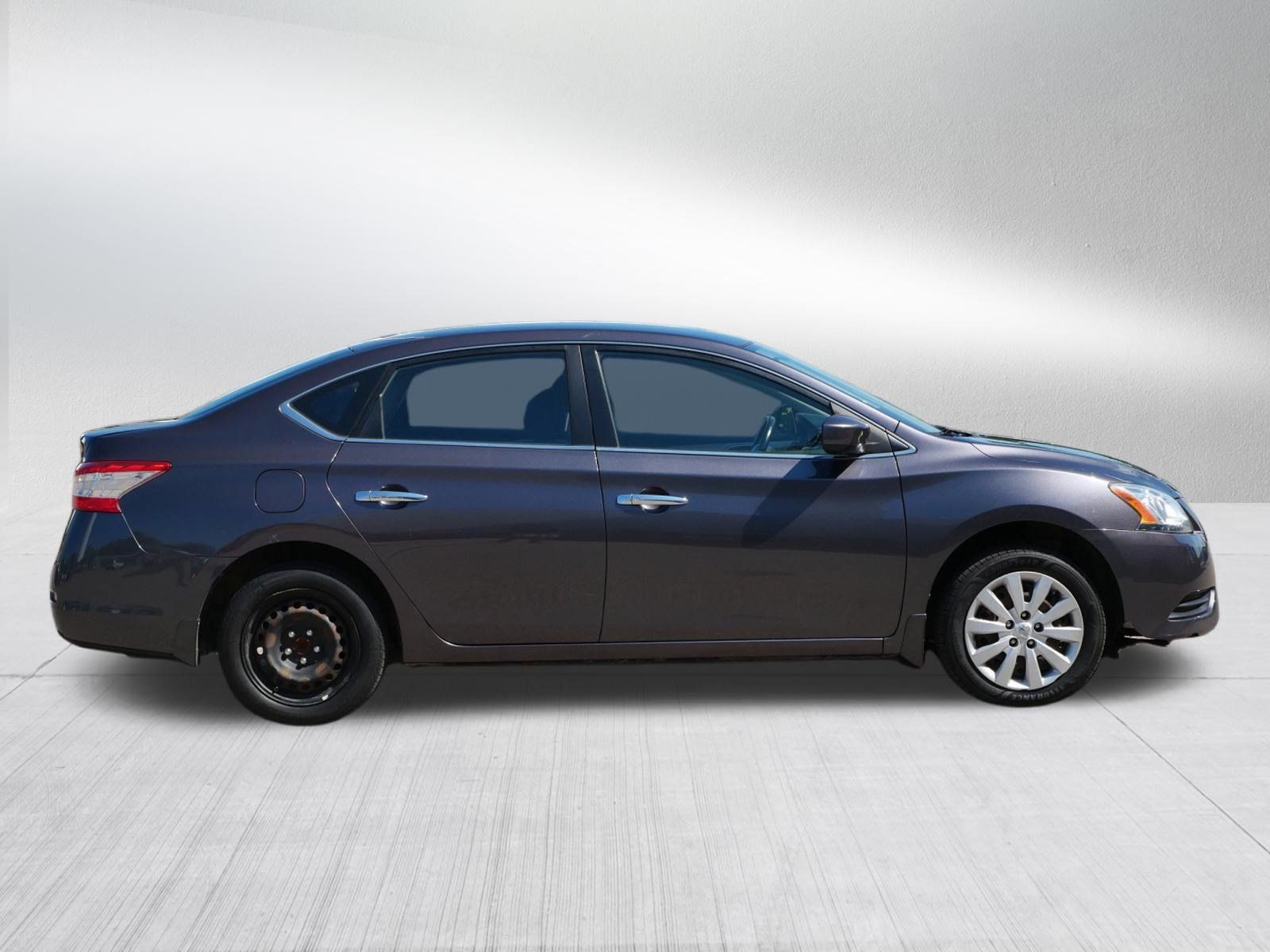 Used 2015 Nissan Sentra SV FWD image 8