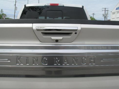 Used 2019 Ford F150 King Ranch w/ Equipment Group 601A Luxury AWD/4WD image 81