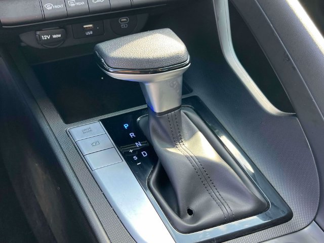 Certified 2024 Hyundai Elantra SEL FWD image 26