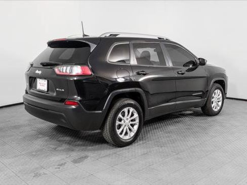 Used 2020 Jeep Cherokee Latitude AWD/4WD image 7