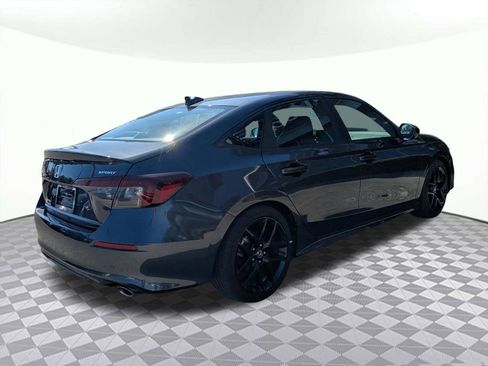 Used 2025 Honda Civic Sport image 3