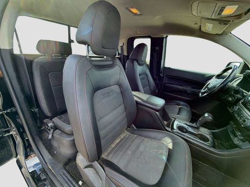 Used 2015 GMC Canyon SLE w/ All-Terrain Package AWD/4WD image 28