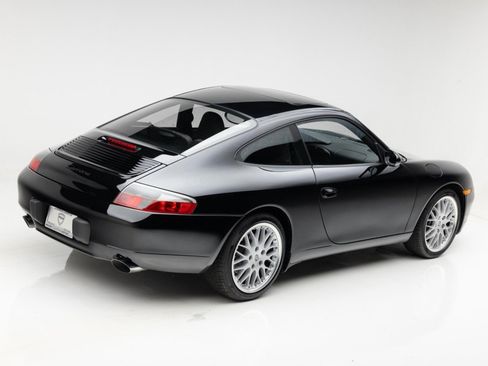 Used 2001 Porsche 911 GT3 RS image 3