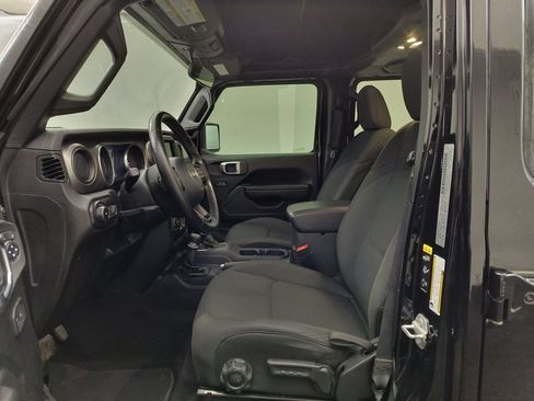 Used 2020 Jeep Wrangler Unlimited Sport S AWD/4WD image 5
