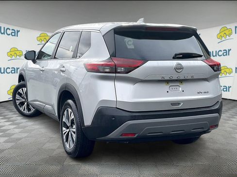 Certified 2023 Nissan Rogue SV image 4