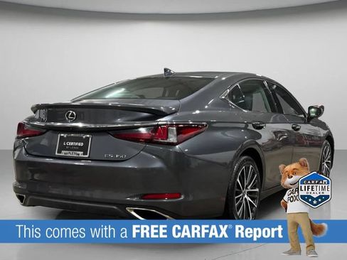 Used 2024 Lexus ES 350 w/ Premium Package FWD image 4
