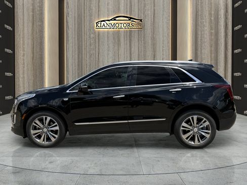 Used 2021 Cadillac XT5 Premium Luxury image 4