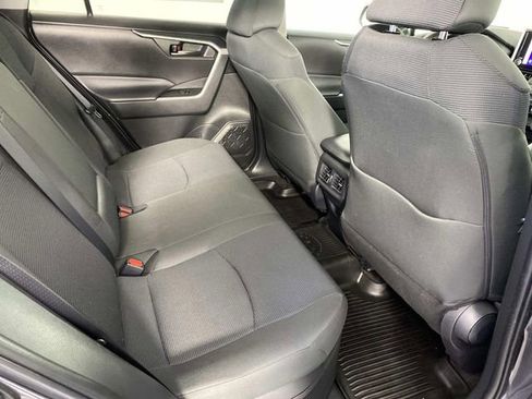 Used 2024 Toyota RAV4 LE AWD/4WD image 12