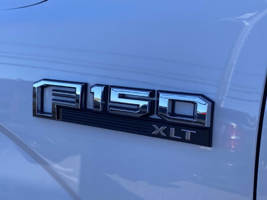 Used 2020 Ford F150 XLT w/ Equipment Group 302A Luxury AWD/4WD image 9
