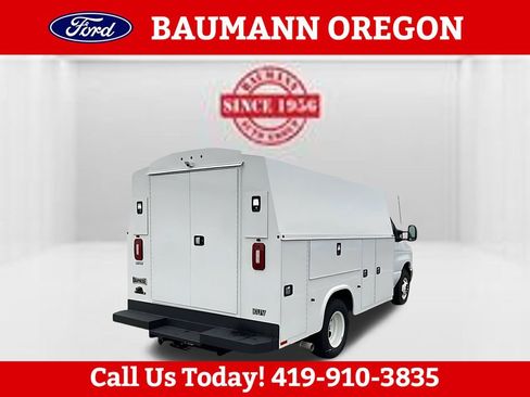 New 2025 Ford E-350 and Econoline 350 Super Duty w/ Power Equipment Group RWD image 4