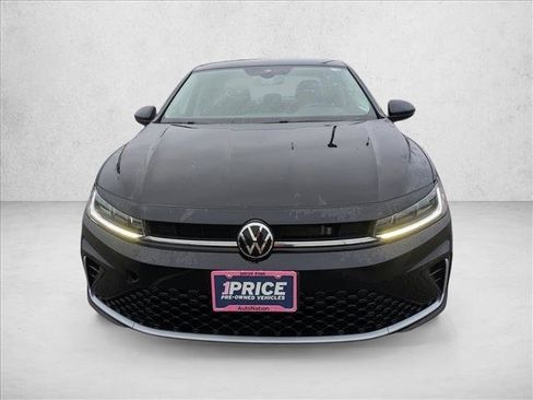 Used 2025 Volkswagen Jetta S FWD image 2