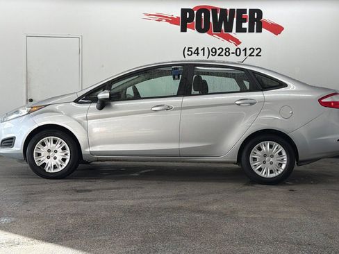 Used 2019 Ford Fiesta S image 6