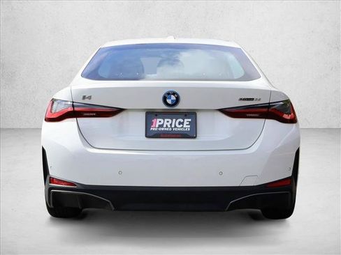 Used 2023 BMW i4 eDrive35 RWD image 9