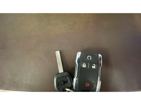 Used 2020 Chevrolet Colorado Z71 AWD/4WD image 18