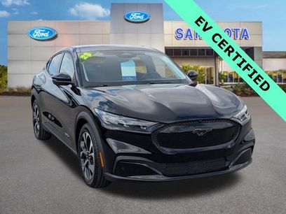 Certified 2025 Ford Mustang Mach-E Select w/ Comfort Package Lite