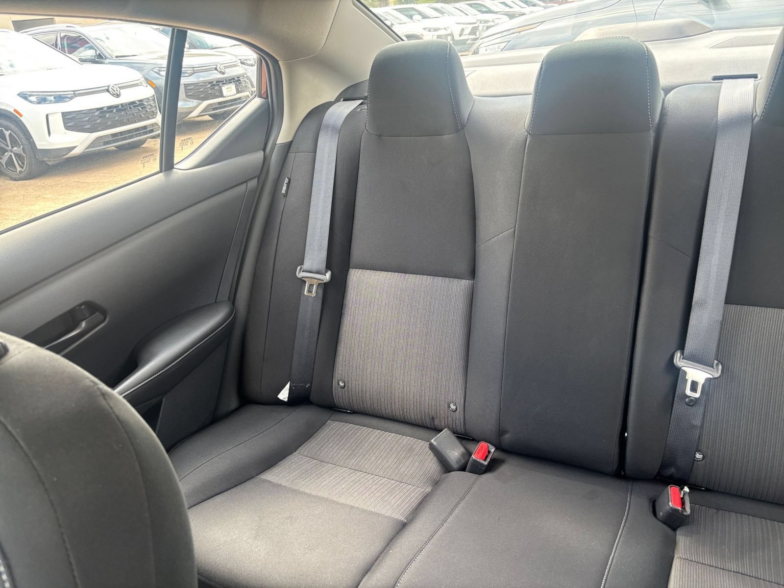 Used 2025 Nissan Sentra SV FWD image 36