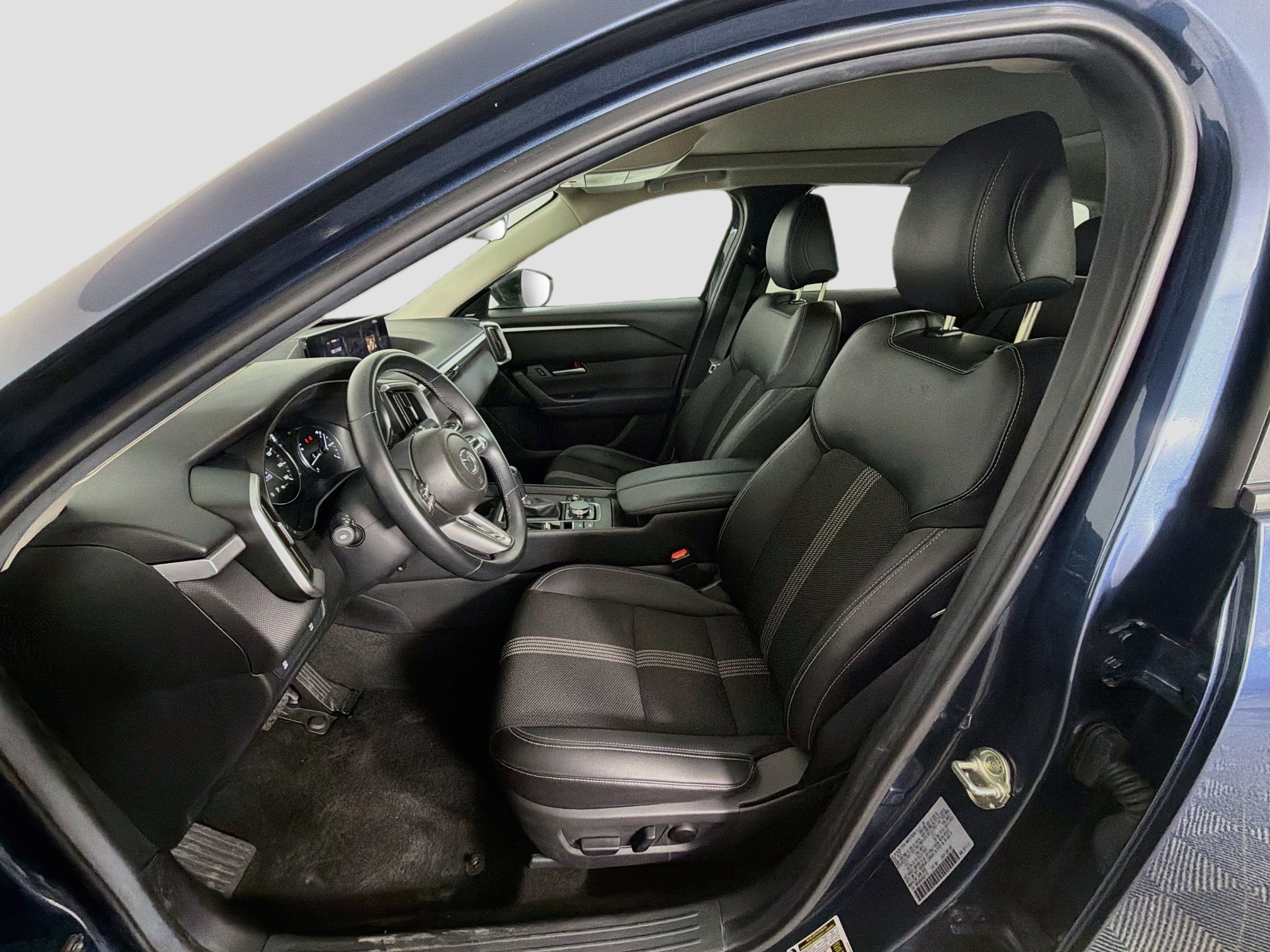 Used 2025 MAZDA CX-50 AWD 2.5 S w/ Premium Package image 13