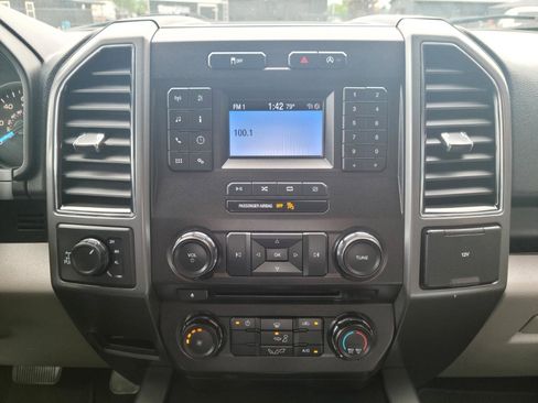 Used 2018 Ford F150 XLT AWD/4WD image 11