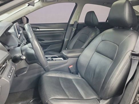 Certified 2022 Nissan Altima 2.5 SV w/ SV Premium Package image 22