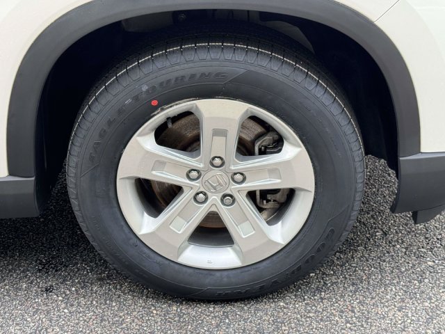 Certified 2023 Honda Pilot LX image 7