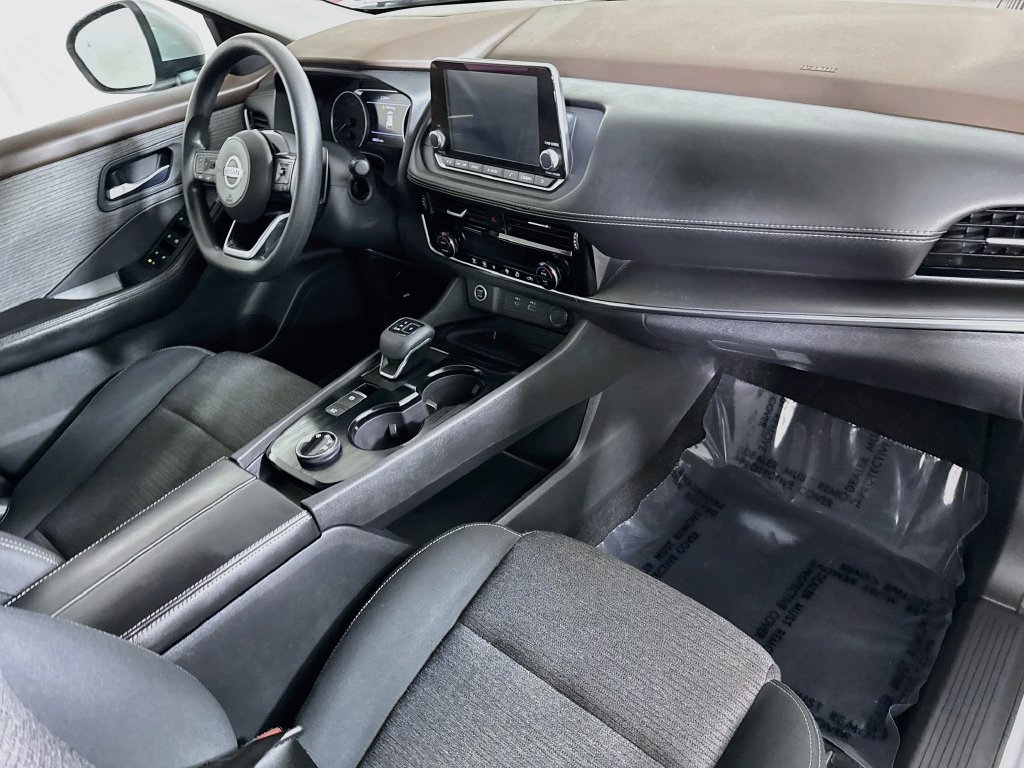 Certified 2021 Nissan Rogue SV AWD/4WD image 32