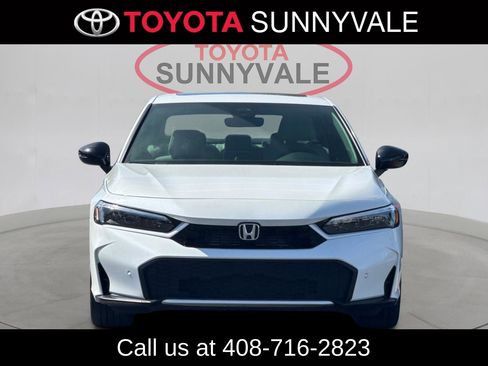 Used 2025 Honda Civic Sport image 11