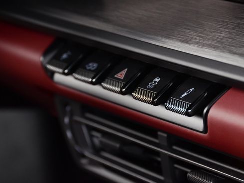 Used 2024 Porsche 911 Targa 4 GTS image 21