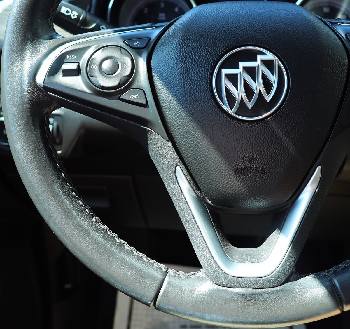 Used 2020 Buick Envision Preferred AWD/4WD image 54