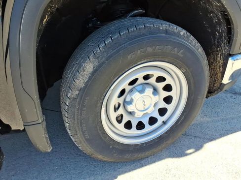 New 2026 GMC Sierra 1500 Pro w/ Pro Value Package image 9