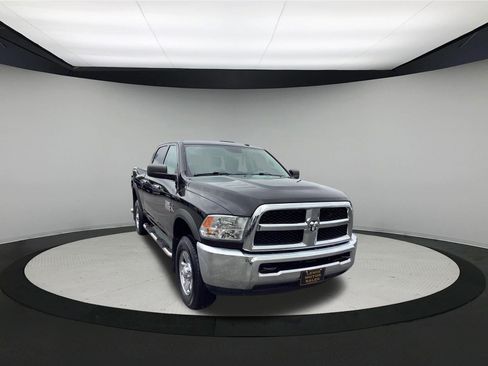 Used 2017 RAM 2500 SLT AWD/4WD image 2