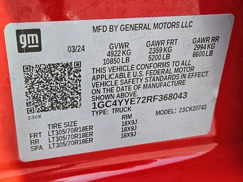Used 2024 Chevrolet Silverado 2500 ZR2 w/ Technology Package AWD/4WD image 36